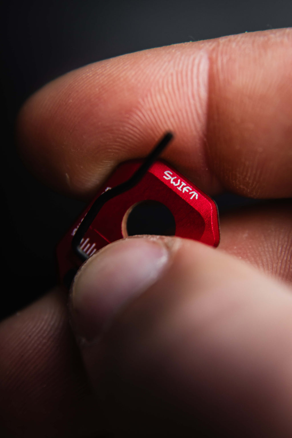 Repose-flèche magnétique SWIFT Rouge